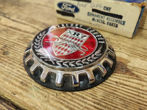 NOS OEM 1969-1970 Mercury Cougar XR7 Roof Pillar Emblem C9WY-65517A20-A GENUINE - Bild 5 von 15