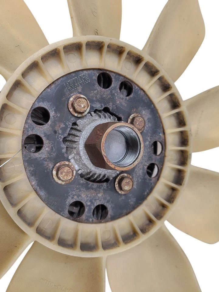 Лезвие вентилятора подходит для 00-13 SUBURBAN 2500 646837 - Изображение 2 из 4