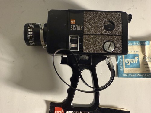Vintage GAF SC-102 super 8 Camera - Picture 7 of 9