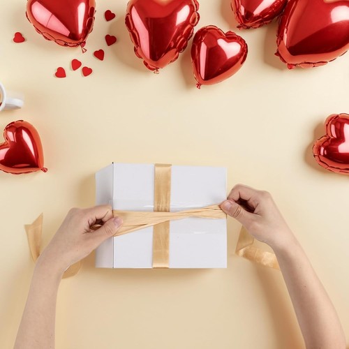 Paquete de 40 cajas de cartón blanco 7x6x5 - Solución de envío fuerte y fácil de montar - Imagen 6 de 8