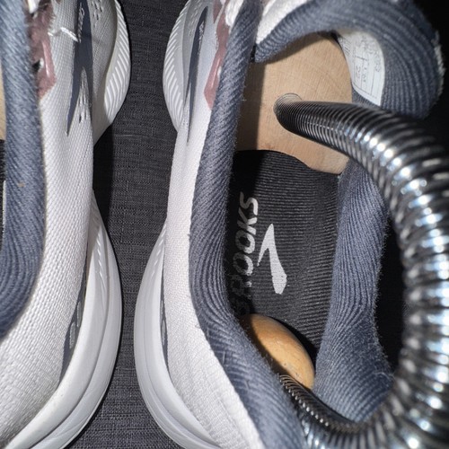 Zapatos para correr Brooks Launch 8 GTS para mujer talla 5 D rosa gris - Imagen 7 de 10