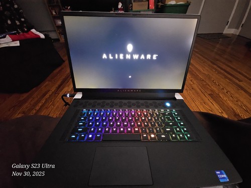 Alienware 17 R2 12th Gen 17-12700H 4.70GHz NVIDIA geForce RTX 3080TI - Picture 1 of 7
