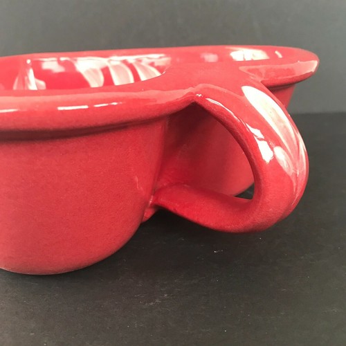 Rowe Pottery Works Red Heart Dish Handle 8 Inch Stoneware Wisconsin - Picture 6 of 8