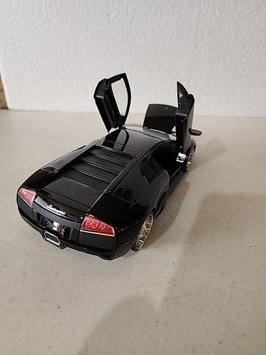 LAMBORGHINI MURCIELAGO LP640 JADA JET NERO PORTE COFANO E PORTE APERTE SCALA 1:24 - Foto 2 di 7