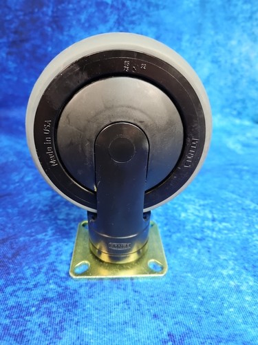 New Old Stock - Tente 125 x 32 - 5 Inch Caster with 4 Hole Mounting, Non-locking - Picture 9 of 10