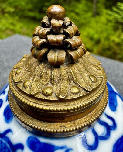 Antique Chinese Porcelain Inkwell With Later Added French Bronze - 18th/19th C. - Picture 14 of 24