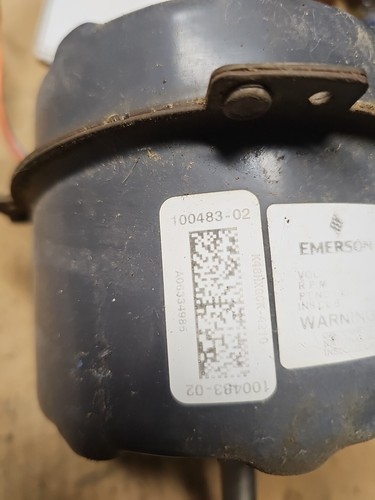 Emerson K48HXGCK-4210 Fan Motor Lennox 100483-02 1/5 HP 208-230 V used #MB335 - Picture 2 of 4