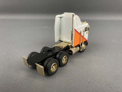 Racing Champions 1993 Kenworth K100E Hooters 500 Semi 1/64 Diecast Bank Neu in OVP - Bild 12 von 18