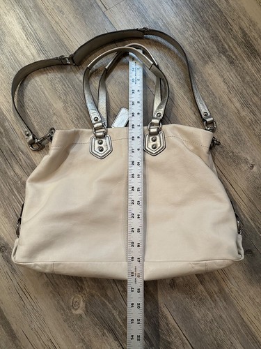 Coach Ashley Cream Silver Satchel Hobo Shoulder Bag Purse and Wallet EUC - Picture 9 of 19