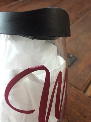 STEMLESS WINE GLASS "M" Plastic w/Lid Portable FUN Monogrammed 18oz Summer Party - Picture 5 of 10