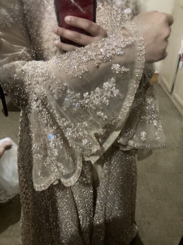 asian pakistani indian wedding/party wear dress (3 available) - Picture 4 of 9