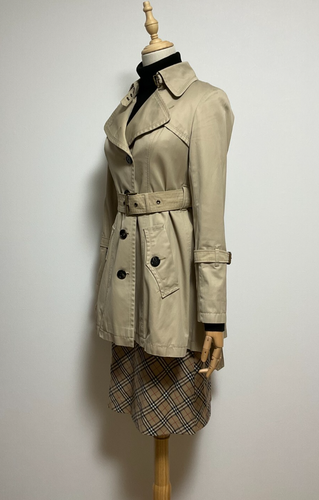 Burberry Blue Label Damen Trenchcoat mit Innenfutter Farbe Beige Asian Fit 38 (XS) - Bild 7 von 22
