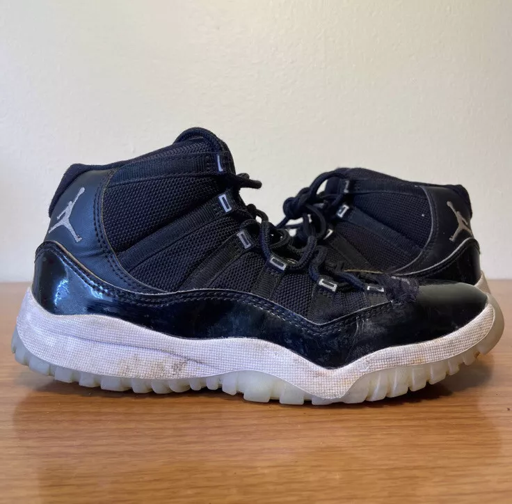Jordan 11 sales retro size 3