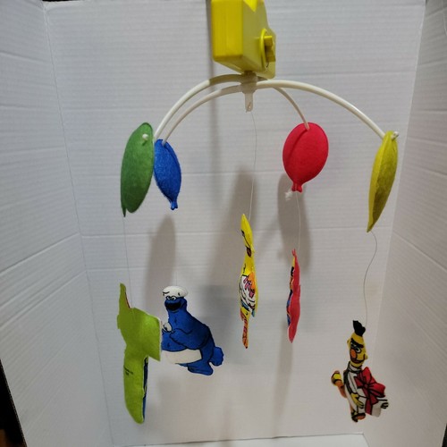 Vintage Sesame Street Jim Henson's Muppets Toddletime Musical Crib Mobile 1982 - Picture 3 of 12