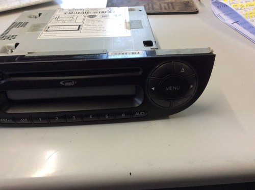2008-2015 Fiat 500 HEAD UNIT RADIO MP3 STEREO CD 7355341840 KEIN CODE - Bild 9 von 12