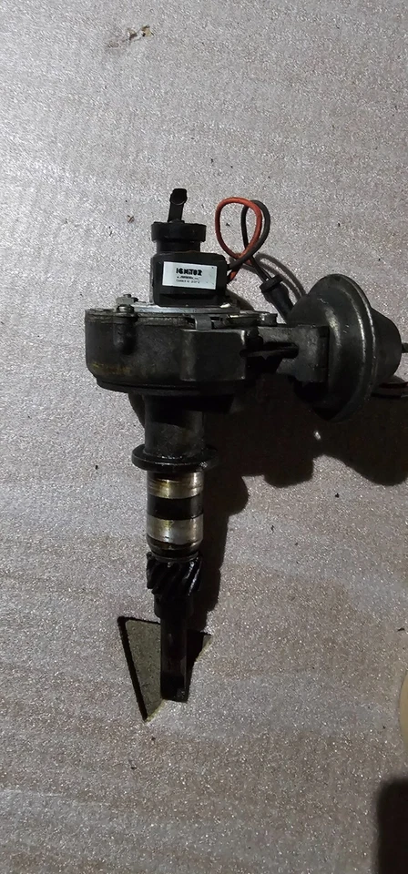 Distribuidor AMC 4.2 258 con unidad Petronix y bobina MSD Blaster Foto 2 de 2