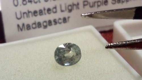 Zafiro natural púrpura Oval Madagascar 0.84 Cts. - Imagen 4 de 7