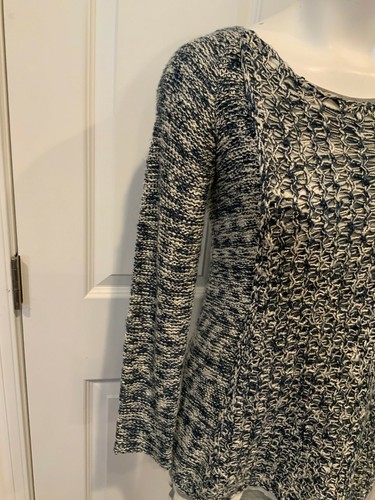 Mystree Blue & White Loose Knit Sweater W/ Striped Undershirt, Size Small - Picture 3 of 10