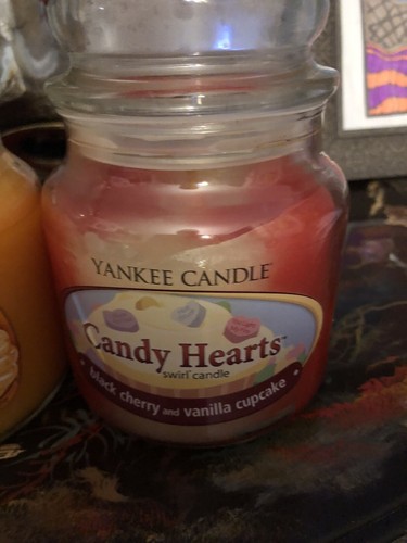 U PICK YANKEE CANDLE 14.5 oz CANDLE RARE - Picture 2 of 4