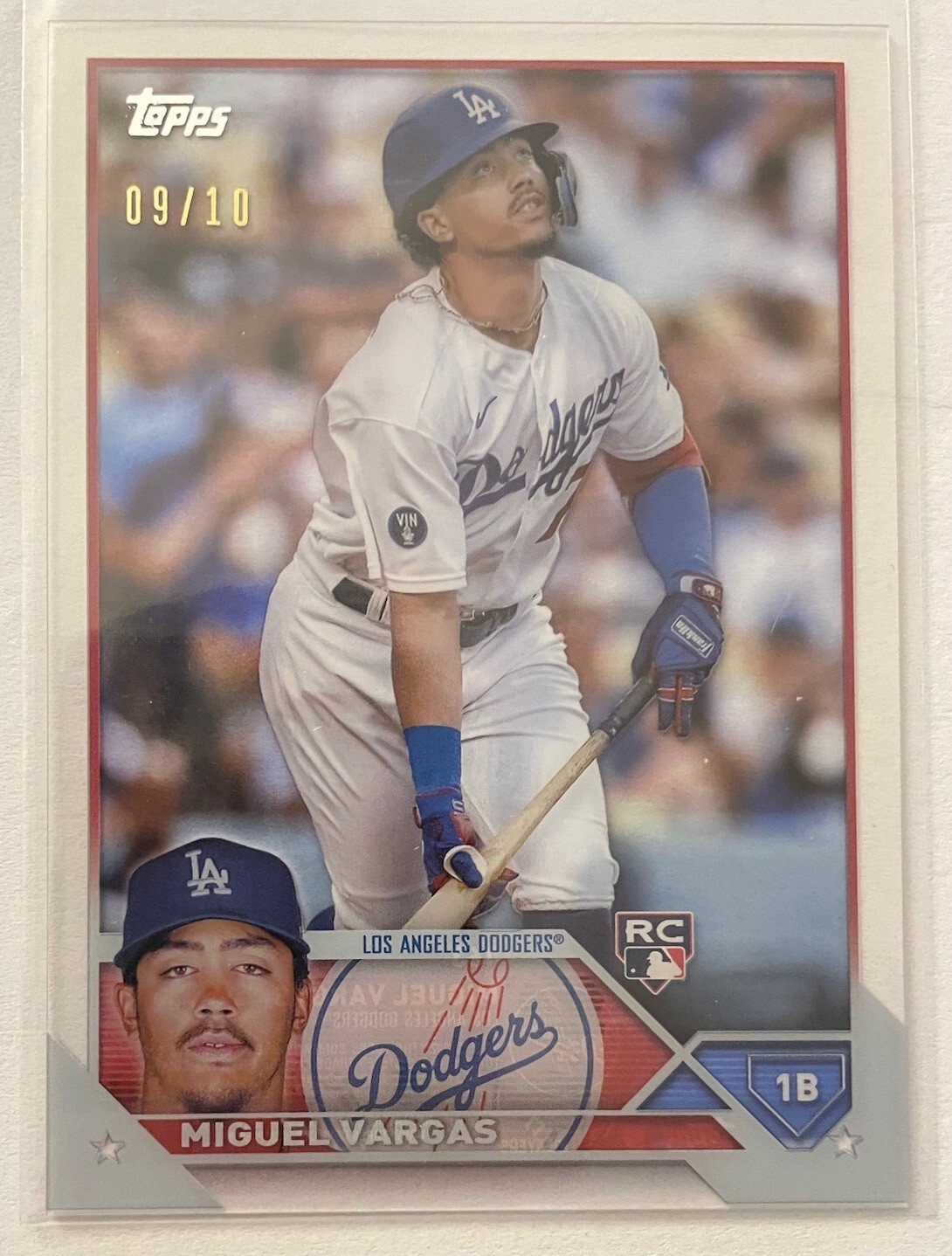 2023 Topps Miguel Vargas #163 RC Clear Acetate Parallel 9/10 -  Dodgers