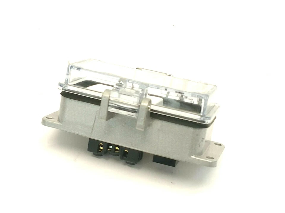 GracePort P-R2-F3RQB0 RJ45 Ethernet Panel Interface Connector 250VAC 10A - Image 2 of 4