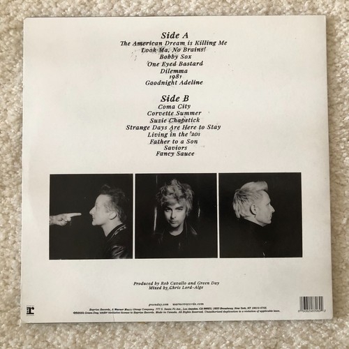 Green Day " Saviors " Reprise yellow vinyl ( 180 G ) + POSTER - Picture 2 of 8