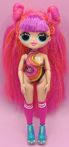 LOL Sorpresa OMG Muñeca de Moda Roller Chick 9" Articulada con Patines 2019 MGA - Imagen 1 de 10
