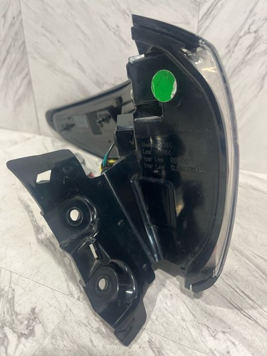 2015-2018 NISSAN MURANO TAIL LIGHT ASSEMBLY OEM RIGHT PASSENGER SIDE 26550-5AA0B - Picture 13 of 16