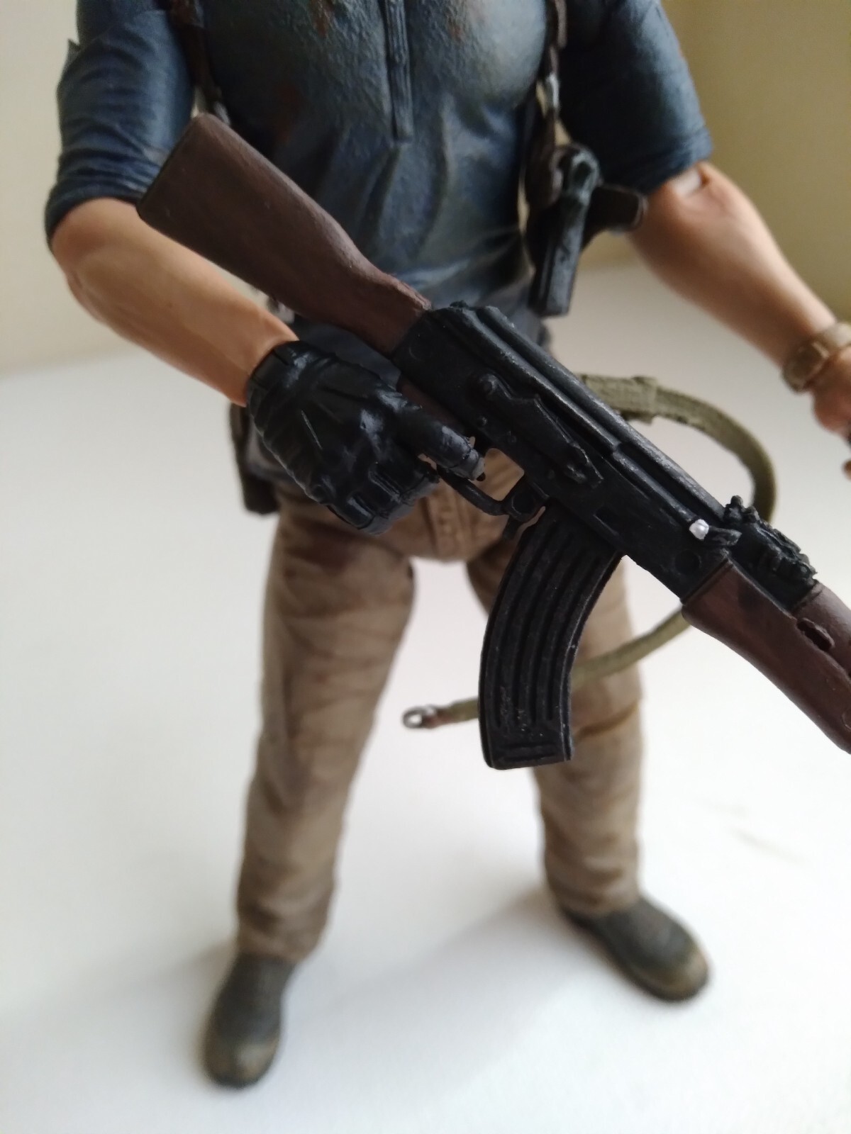 Boneco Nathan Drake Uncharted 4 Neca 17 Cm Ps4