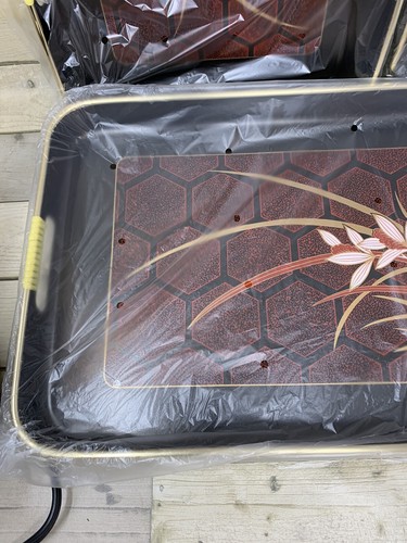 Juego de 3 bandejas de anidación vintage japonesas de laca negra y roja con adornos dorados florales - Imagen 5 de 7