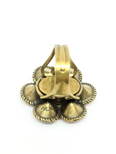 Lovely Michal Negrin A Flower Inlaid With Shades Of Red Crystal Stones Ring. - Picture 5 of 7