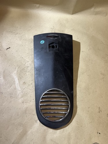 Handlebars Horn Cover Genuine - Vespa LX 50 And LX 125 - Picture 1 of 5