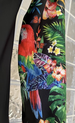 OVOVOD NWT Girls' Black Multicolor Print Long Sleeve Rash Guard Top Size 11-12 - Picture 8 of 11