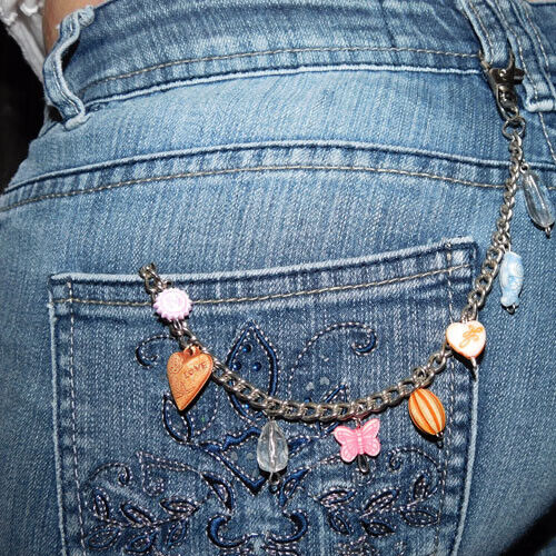 Jeans Chain With Keyring Charms Wallet 28cm Fashion FREE Post AU - Picture 3 of 3