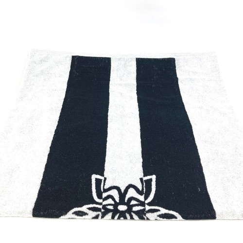 MCM Bicolor Logotipo Playa Toalla Manta Interior Baño Toalla Negro/Blanco - Imagen 3 de 8
