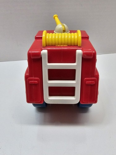 BuddyL Corp 1986 Toy Pumper Truck Firetruck Buddy L. Fire Truck Handle Toy Car - Picture 4 of 5