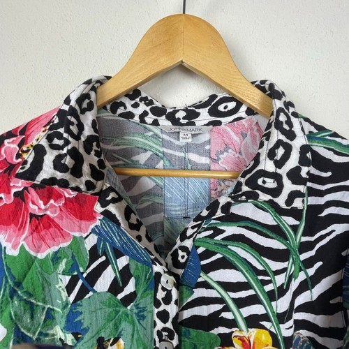 John Mark Jungle Print Shirt M Button Up Rayon Resortwear Lettuce Hem Boho - Picture 3 of 7