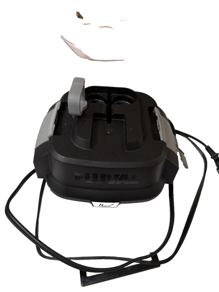 Filtro de bote Fluval 107 - Completo con accesorios + Juego de medios de filtro adicionales Foto 4 de 4