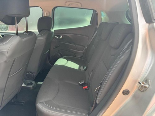 2019 Renault Clio 1.5 dCi Iconic Euro 6 (s/s) 5dr HATCHBACK Diesel Manual - Picture 17 of 24