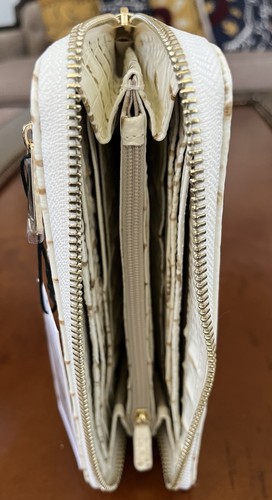 NEU MIT ETIKETT $ 195 BRAHMIN SURI SCHNEEBALL SNOWDRIFT ECHTLEDER UMLAUFENDER REISSVERSCHLUSS GELDBÖRSE - Bild 5 von 9