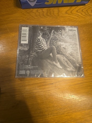 Taylor Swift - Rare Folklore (Target EXCL) [MISPRINT ERROR - SEALED] - Picture 2 of 2