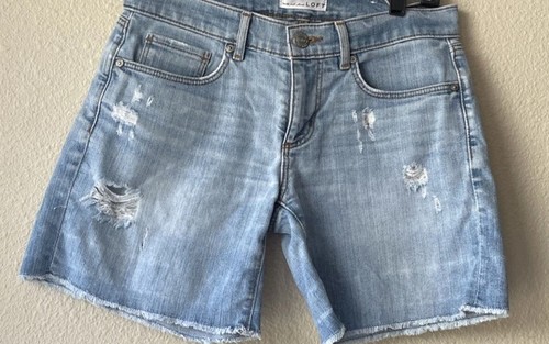 LOFT Women’s frayed hem Blue Distressed Jean Shorts size 0/25 EUC! Medium wash - Picture 3 of 5