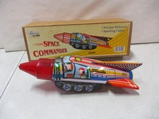 Tin Treasures Space Commander Friction Powered Space Ship