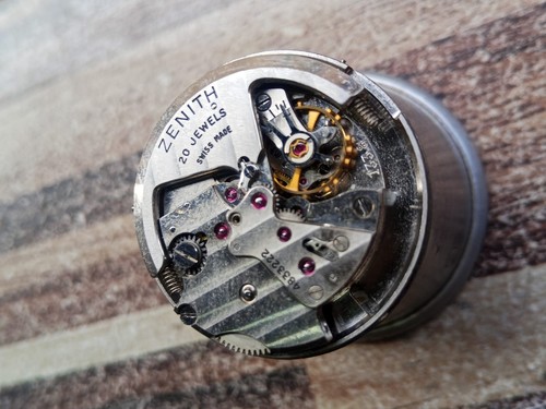 Zenith bumper cal. 133.8 Automatic Movement/Dial/Hands Working For Watchmaker - Picture 10 of 10
