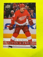 DA107765 2021-22 Upper Deck '06-07 Retro #T100 Lucas Raymond YG RC