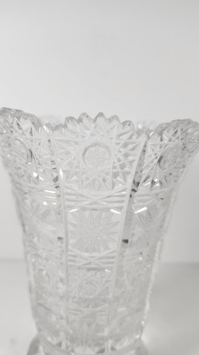 Bohemian Czech Crystal 6 1/4" Vase Hand Cut Queen Lace 24% Lead Glass EUC - Picture 13 of 16