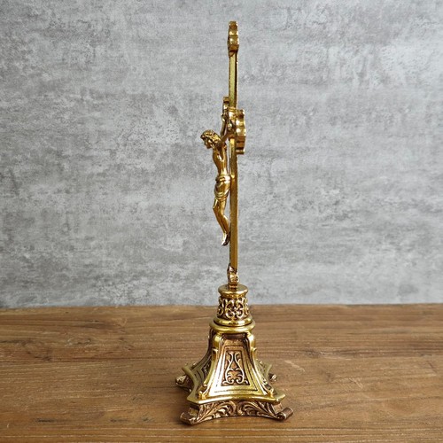 v. Chr. Katholisches stehendes Kruzifix aus Metall, Jesus Christus Kreuz für Altar, katholisch - Bild 7 von 7