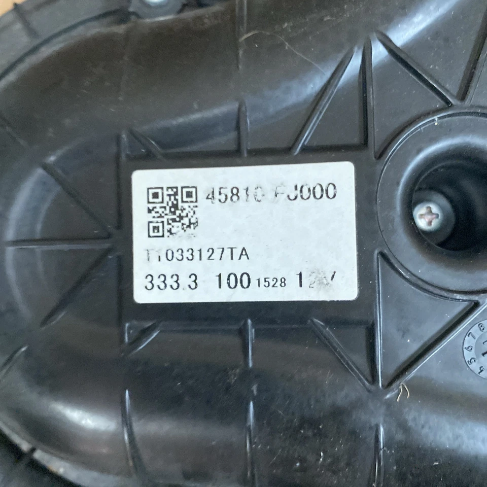 Climate 后暖通空调鼓风机电机 2014 斯巴鲁 Xv crosstrek 后部 45810FJ000 — 第 2/4 张图片