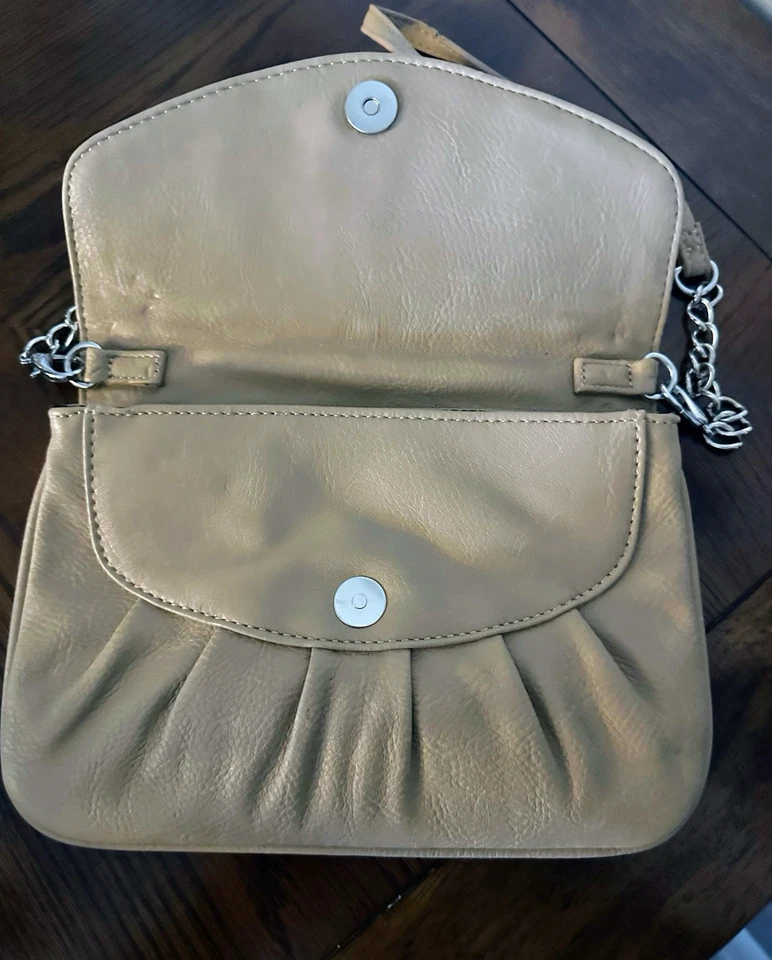 Bolso sin asas Grace Adele BRITT escarlata correa desmontable cierre a presión Foto 2 de 4