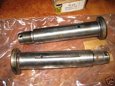 SUSPENSION SPRING SHACKLE PINS - FITS: FORD D SERIES LORRY TRUCK (1965-81)